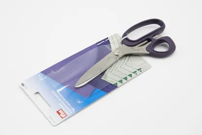 Saks KAI N5210 L 21 cm venstrehånd
